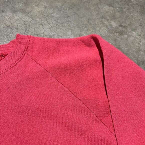 Vintage 90s Fruit of the Loom Red Blank Boxy Sweatshirt - Picture 2 of 3